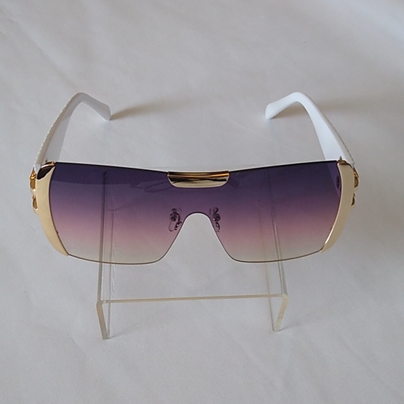 Accessories - ✨"Hater Blockers" Fashion Glasses✨
